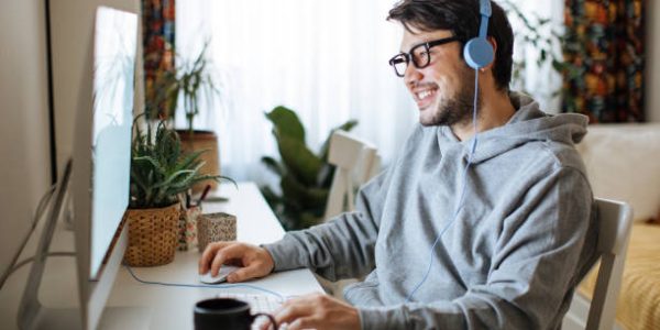 Ways to Improve Communication in Online Gaming Teams